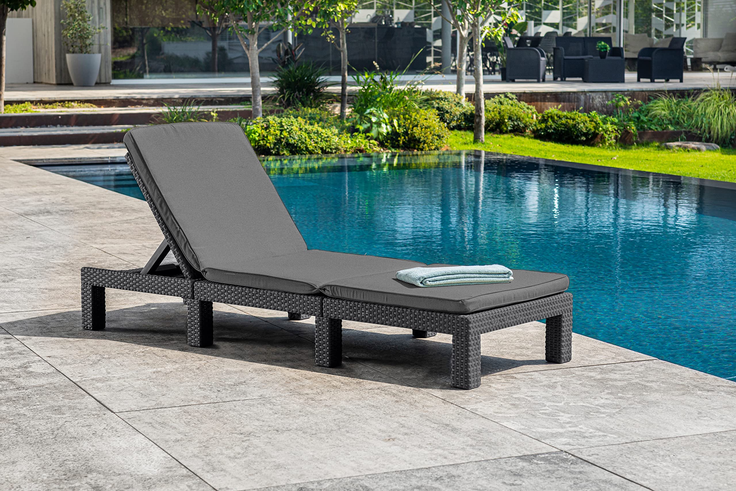 Allibert by Keter Daytona Deluxe Outdoor Garden Sun lounger - Graphite with Grey Cushions